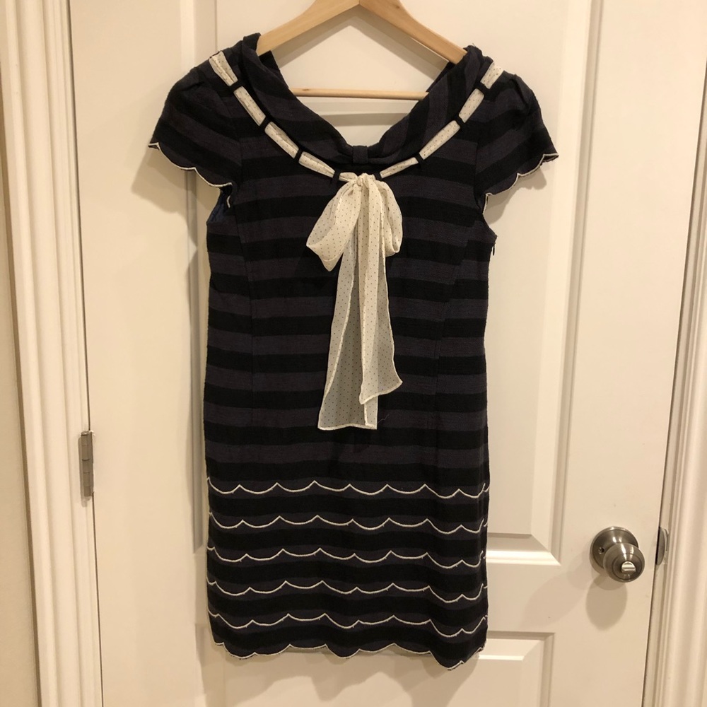 Elegant navy/grey dress